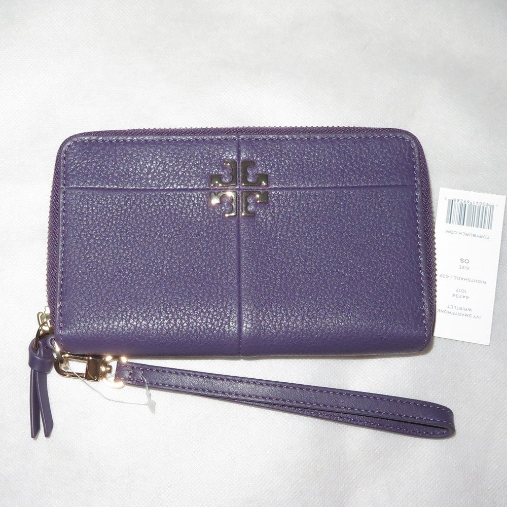 Tory Burch Wristlet In Nightshade Leather - Picture 2 of 12